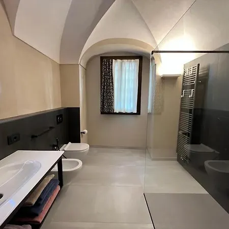 Casa Di Sant'anselmo - La Corte * Aosta