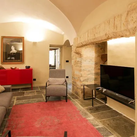 Casa Di Sant'anselmo - La Corte 아오스타