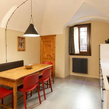 Casa Di Sant'anselmo - La Corte Lägenhet *